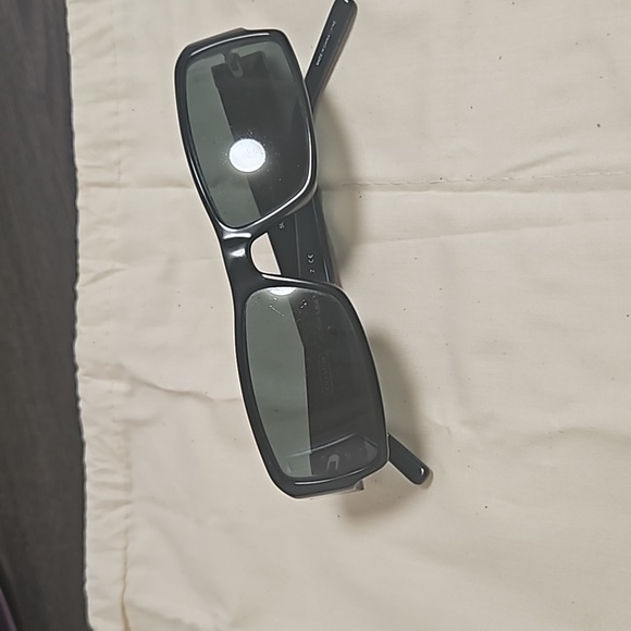 Coach Sunglasses - Picture 6 of 6